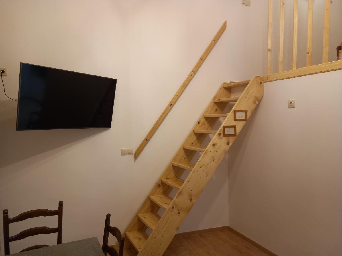 Budapest Apartman Buda Sziveben Budapeste Exterior foto